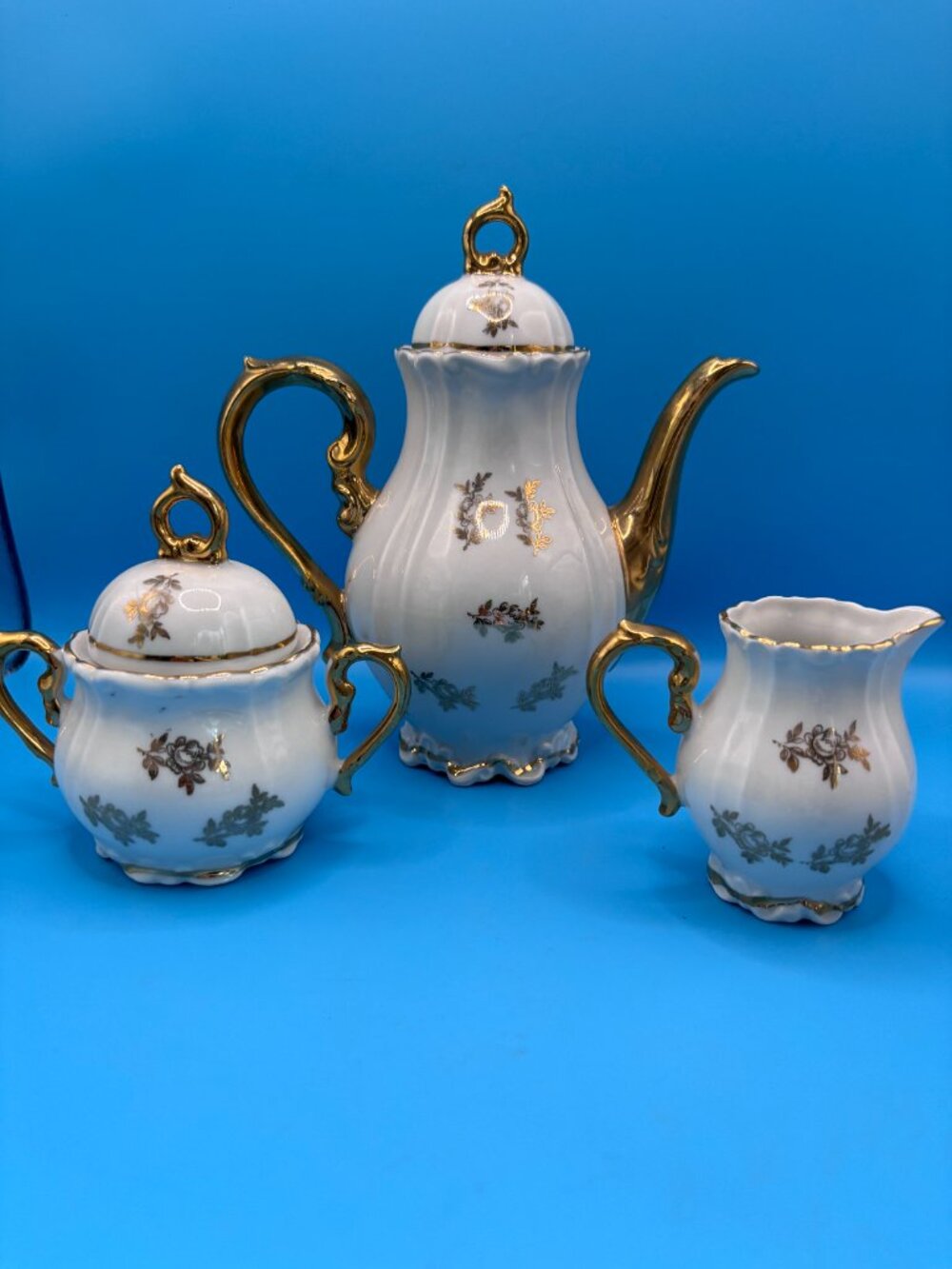 Vintage Gold Luster Barvarian Tea Set - Picture 10 of 11